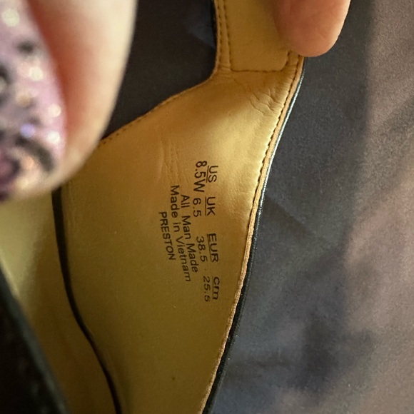 Lane Bryant peep toe heels - Picture 3 of 3